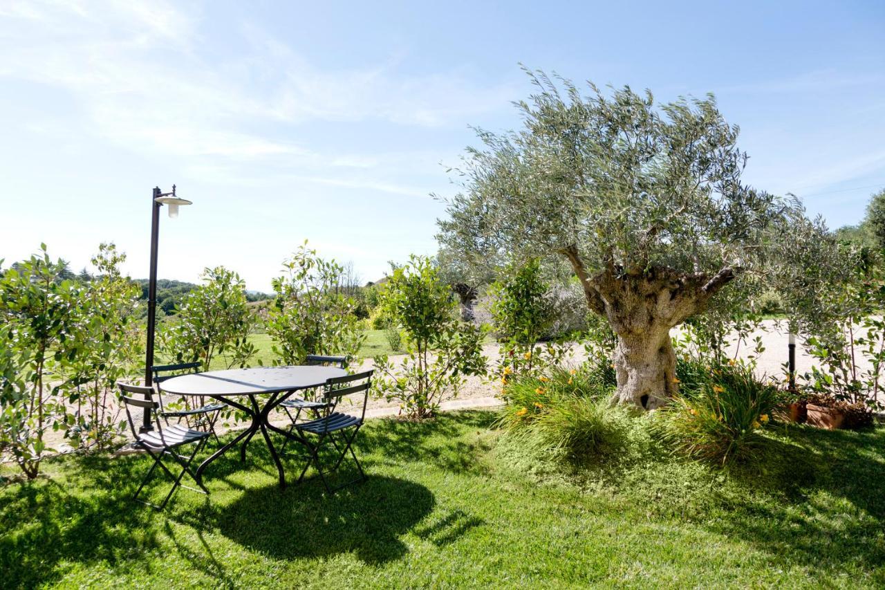 Borgo Giorgione Villa Monteleone d'Orvieto Exterior photo